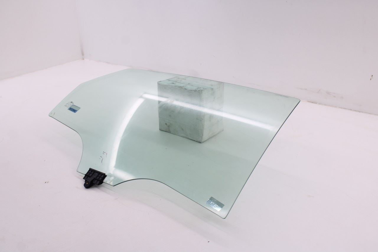 2021-26 Hyundai Elantra SE Rear Right Door Window Movable Glass 83420-AA040 OEM3
