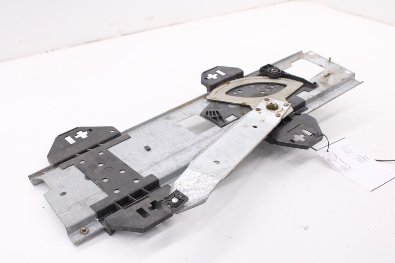 2002-2019 International 4300 Front RH Side Door Window Manual Regulator 166434424