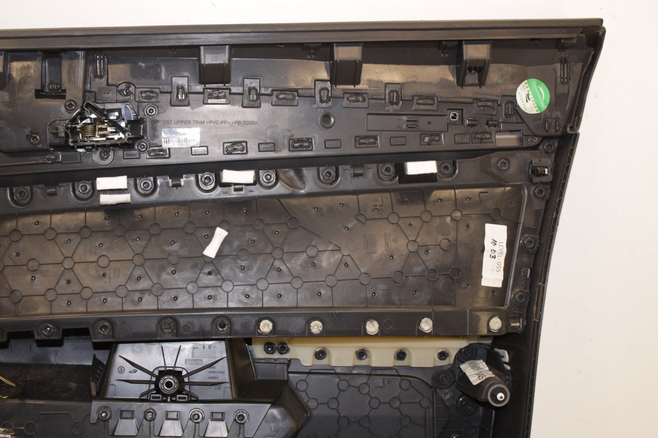 2018-2019 Volkswagen Atlas S Front Left Door Trim Panel 3CN867011EHSG OEM *ReaD* - Alshned Auto Parts