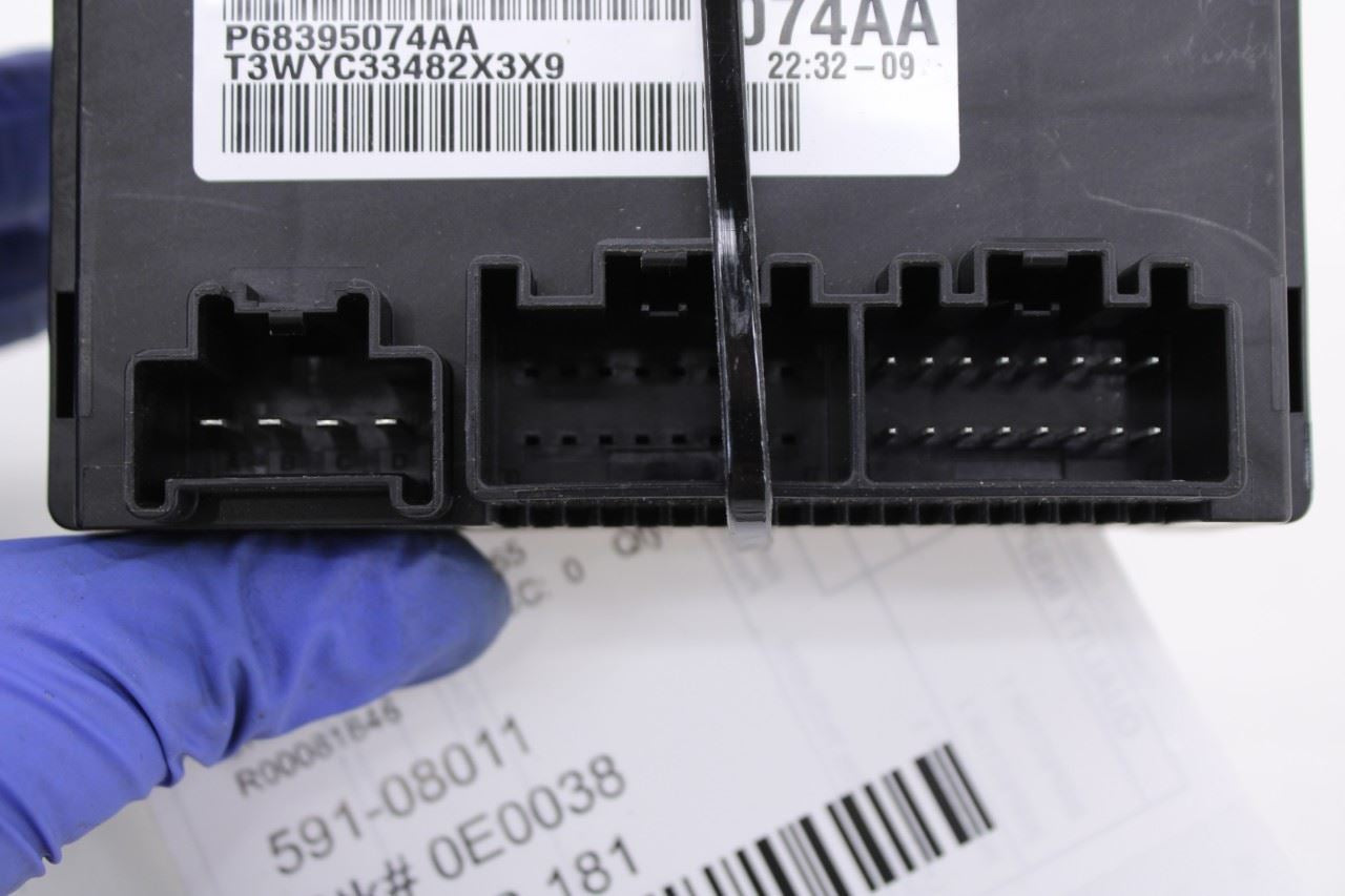 14-2015 Jeep Grand Cherokee Limited Transfer Case Control Module 68395074AA OEM3