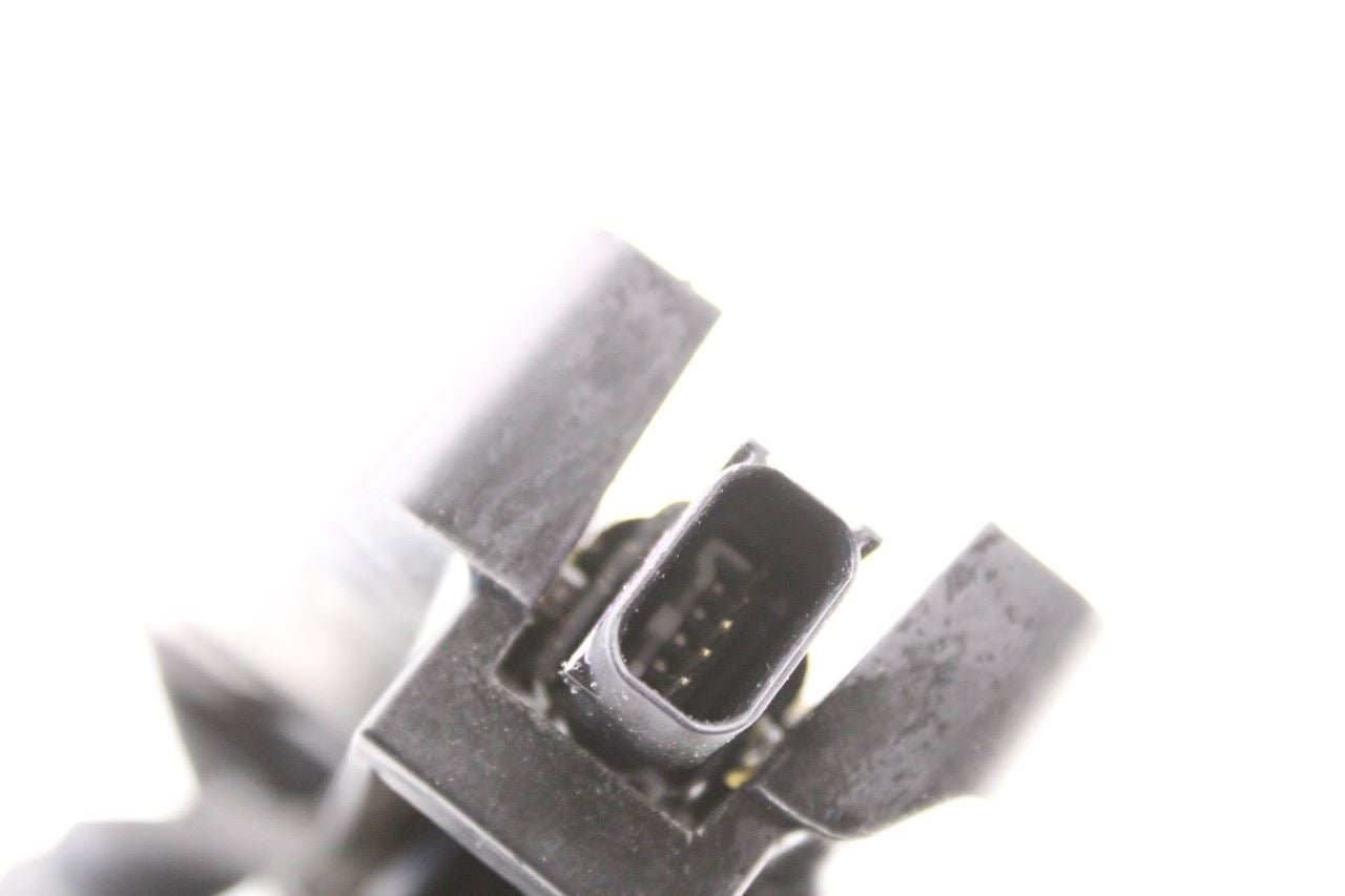 2017-20 Lincoln MKZ Reserve 2.0L AWD Front Driver Left Side Door Exterior Handle - Alshned Auto Parts