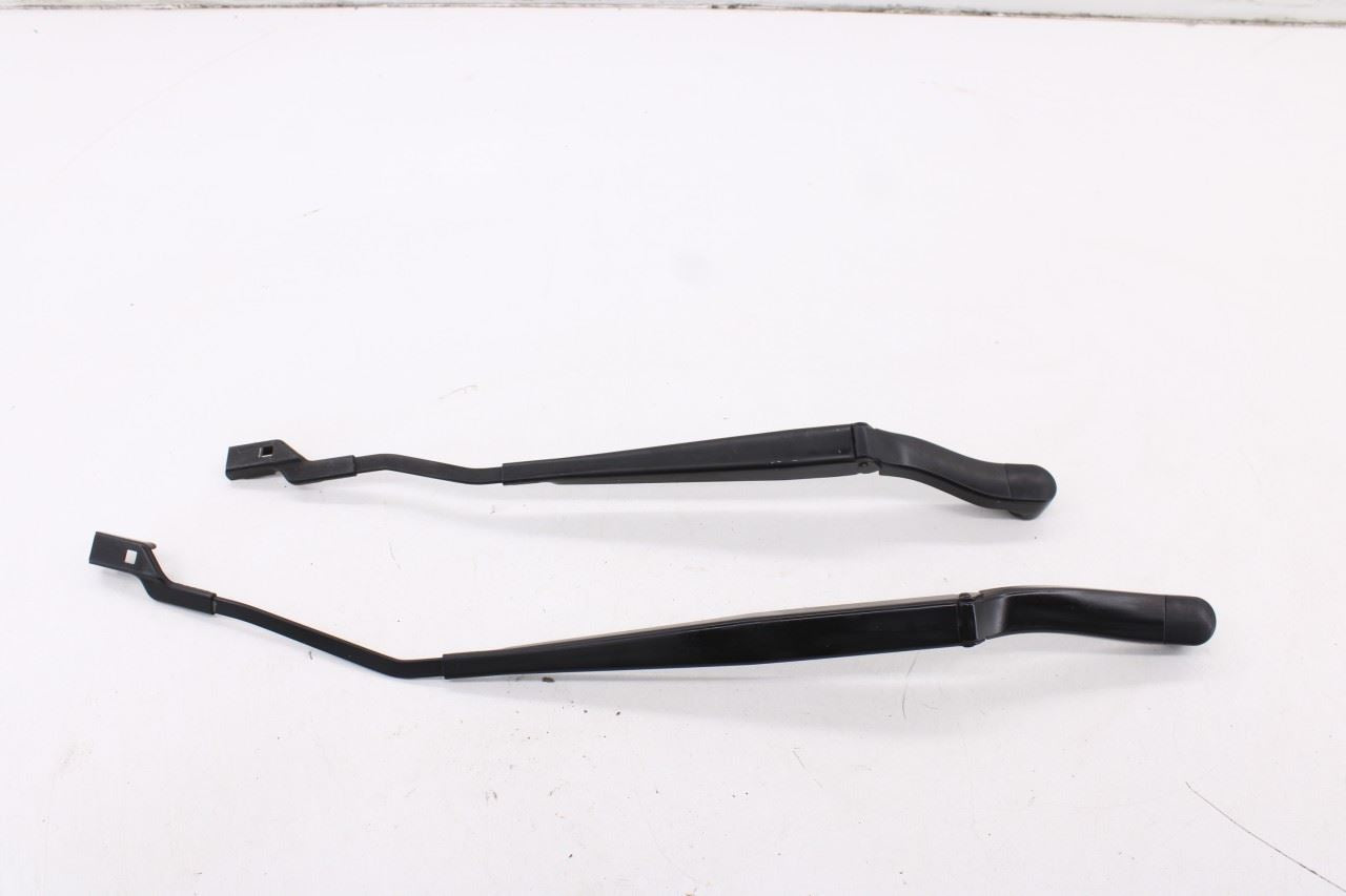 2017-2019 Buick Lacrosse Premium Front Left and Right Side Windshield Wiper Arm - Alshned Auto Parts