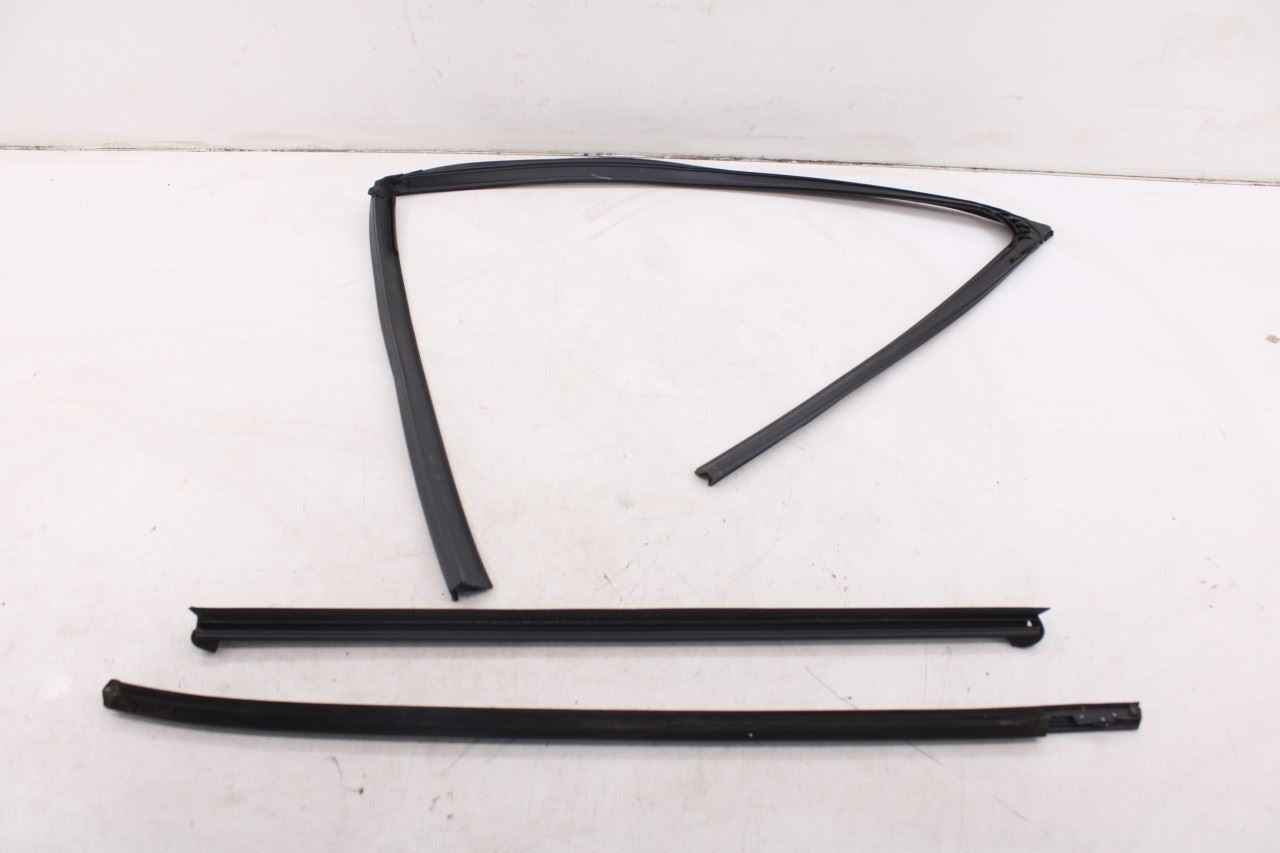 2019-25 Infiniti QX50 Essential Front Right Door Glass Run Channel Trim Belt Set - Alshned Auto Parts