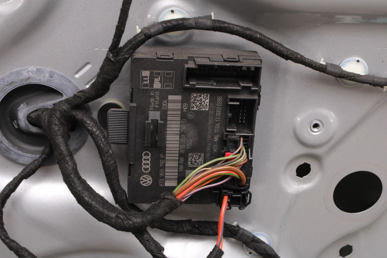 2013-2016 Audi S4 Premium Plus Front Right Side Door Shell Panel 8K0831052J OEM - Alshned Auto Parts