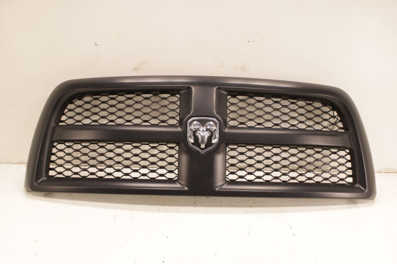 14-18 Ram 2500 Tradesman Crew Cab 6.4L 2WD Front Radiator Upper Grille w/ Emblem - Alshned Auto Parts