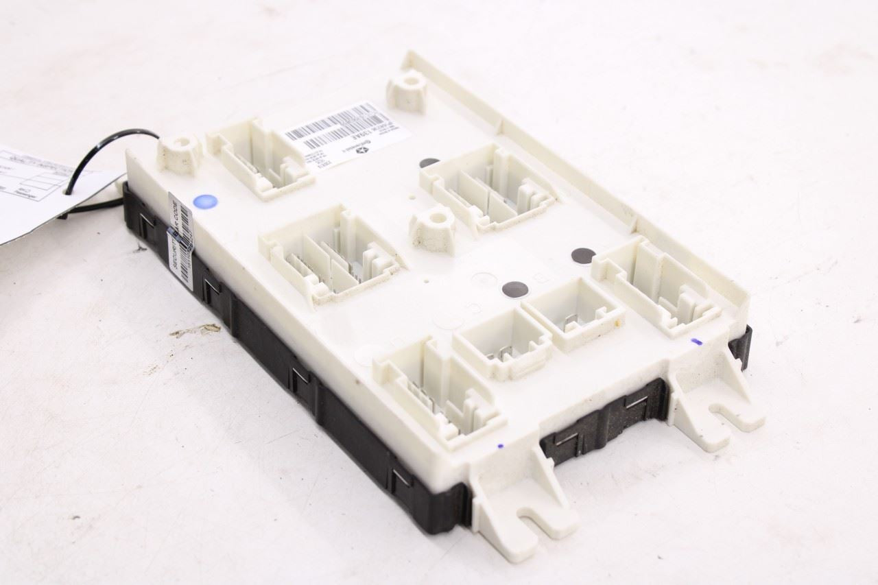2015 Dodge Durango SXT Body Computer Control Module BCM BCU 68236139AE OEM - Alshned Auto Parts