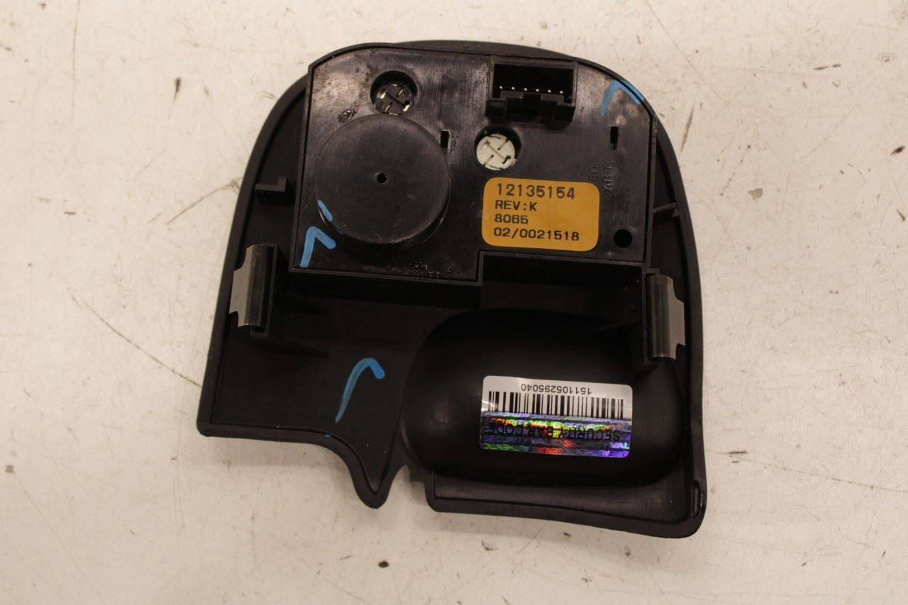 1997-00 Chevrolet Corvette Front Center Console Traction Control Panel 12135154 - Alshned Auto Parts