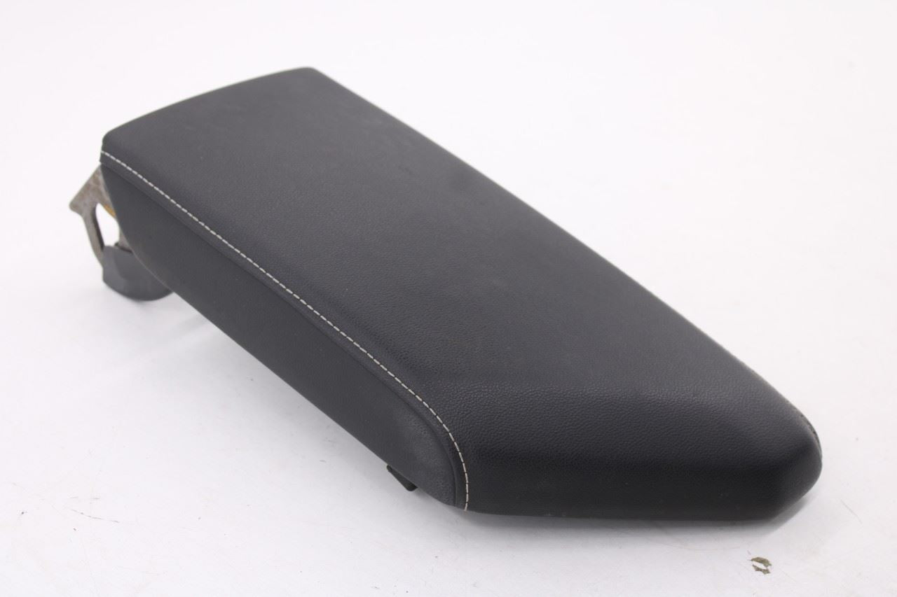 2022-2025 Volkswagen Jetta SE 1.5L FWD Center Console Armrest Storage Lid Cover2