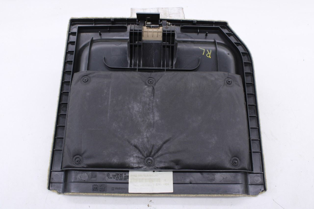 10-12 Land Rover Range Rover HSE Rear Left Quarter Panel Interior Cover LR0239034