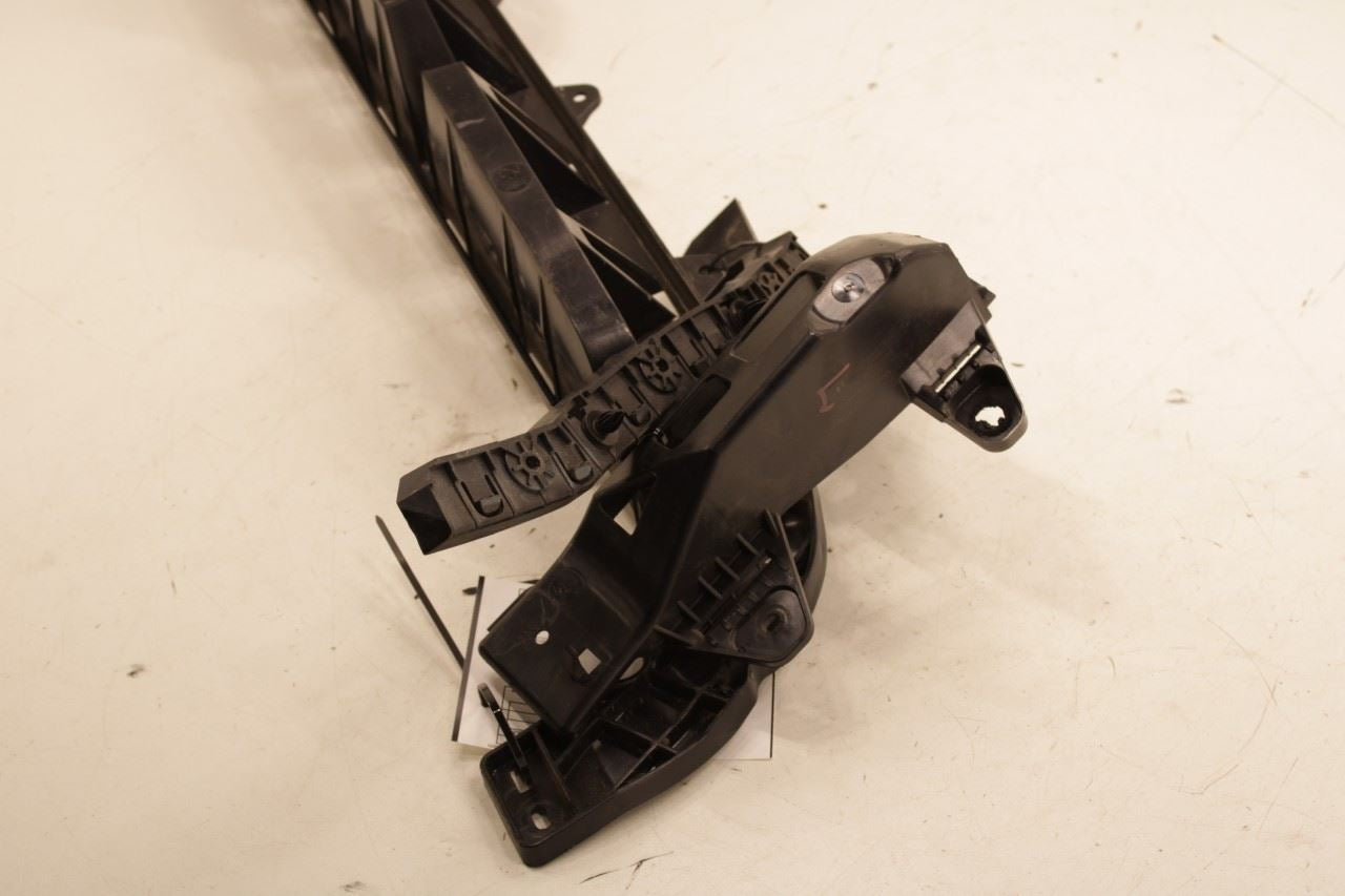 19-23 Jeep Cherokee Latitude 3.2L 4WD Rear Bumper Reinforcement Support Bracket - Alshned Auto Parts