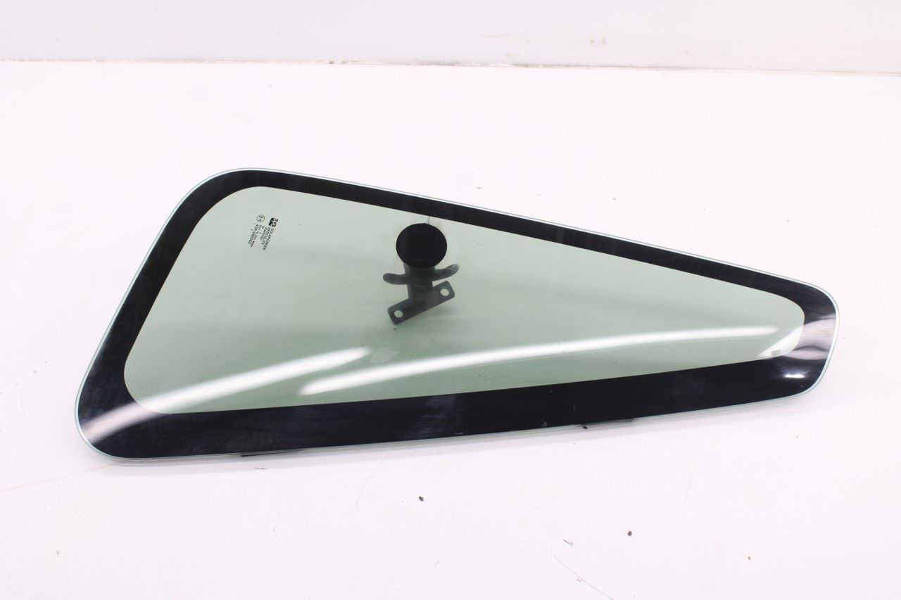 2002-2019 International 4300 Front Passenger Right Side Door Vent Window Glass1