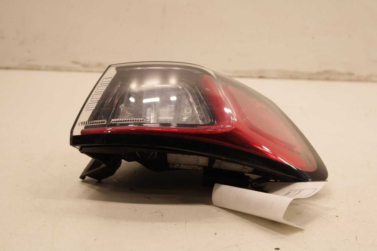 2019-2022 Jeep Cherokee Latitude Rear Right Passenger Side Outer Tail Light Lamp - Alshned Auto Parts