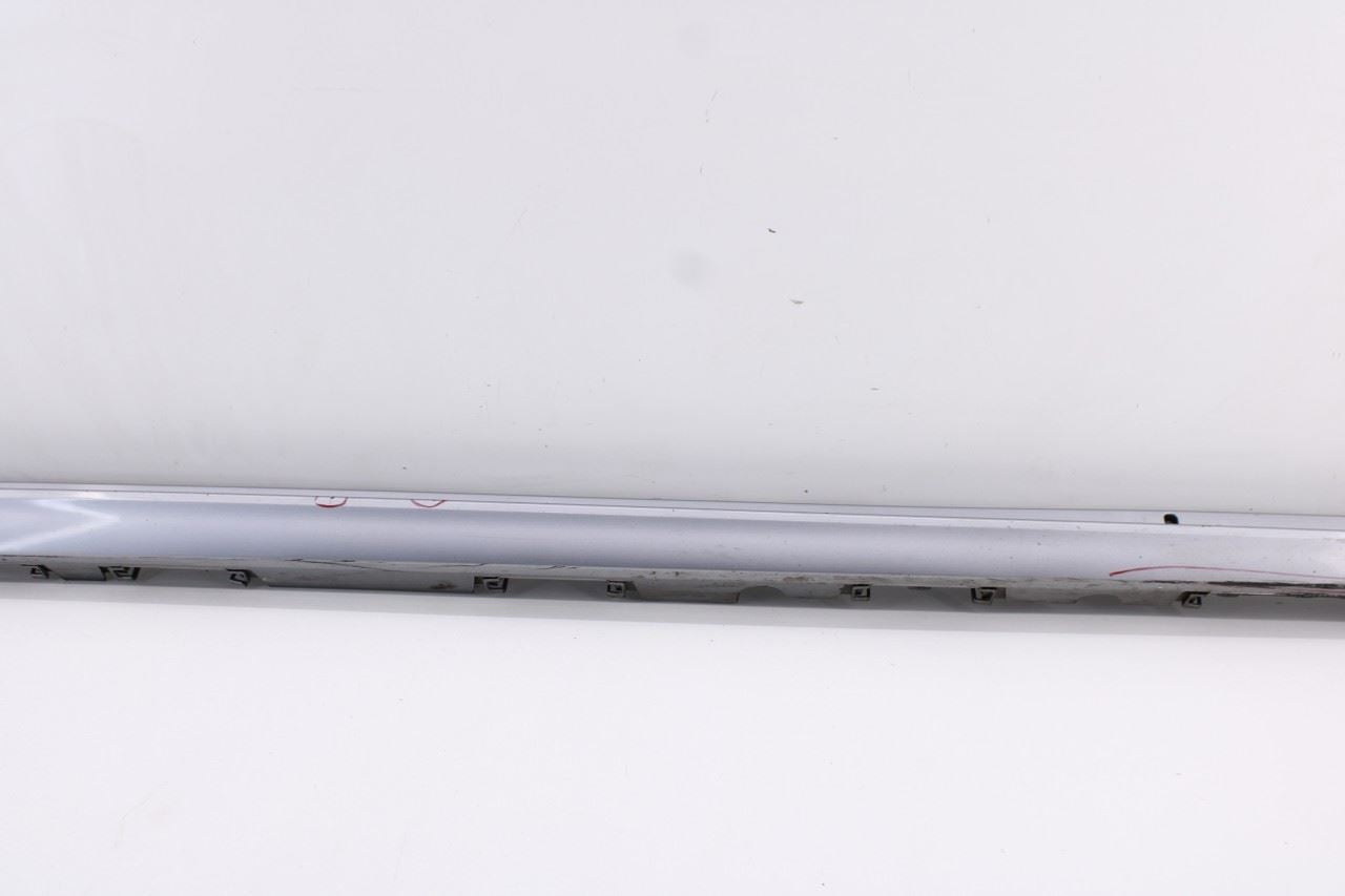 11-18 Toyota Sienna LE Right Side Rocker Skirt Panel Molding 75851-08900 *ReaD* - Alshned Auto Parts