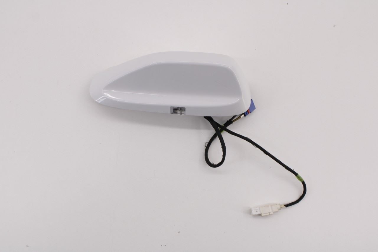 2017 Chrysler Pacifica Limited Roof Exterior Shark Fin Radio Antenna 1YG06GW7AF - Alshned Auto Parts