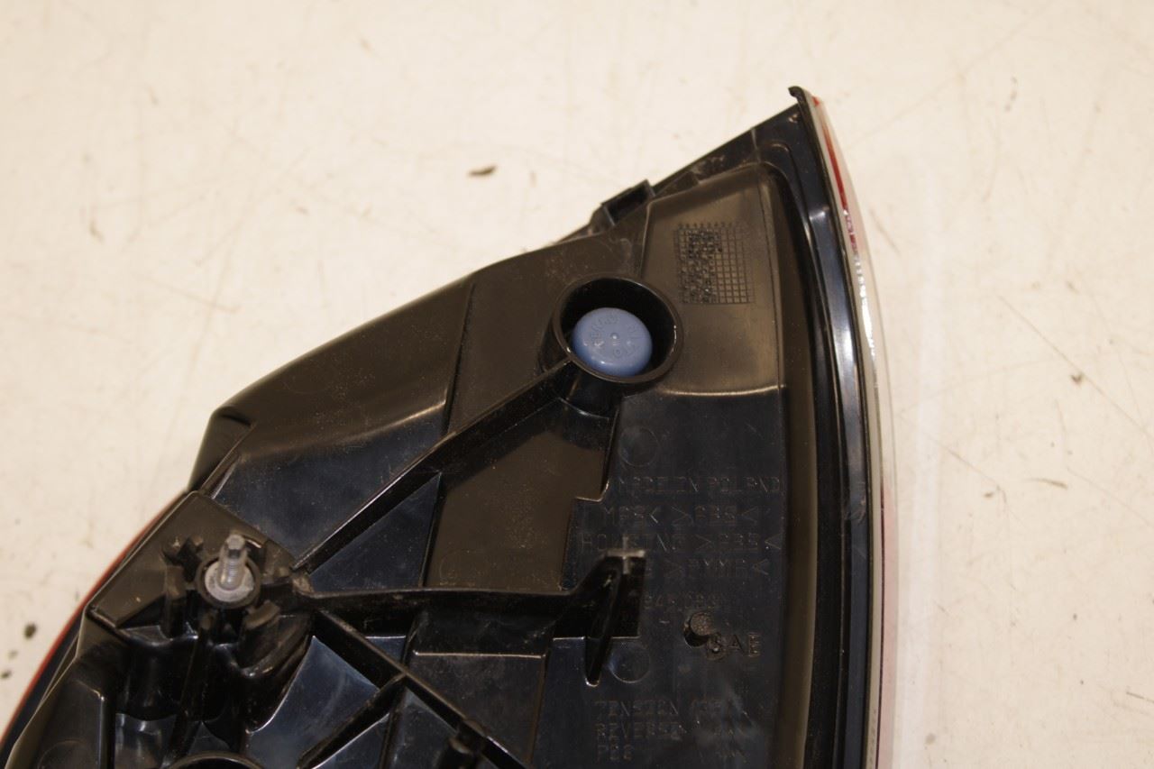 2011-2014 Porsche Cayenne Platinum Rear Left Side Tail Light Lamp 958-945-093-C - Alshned Auto Parts