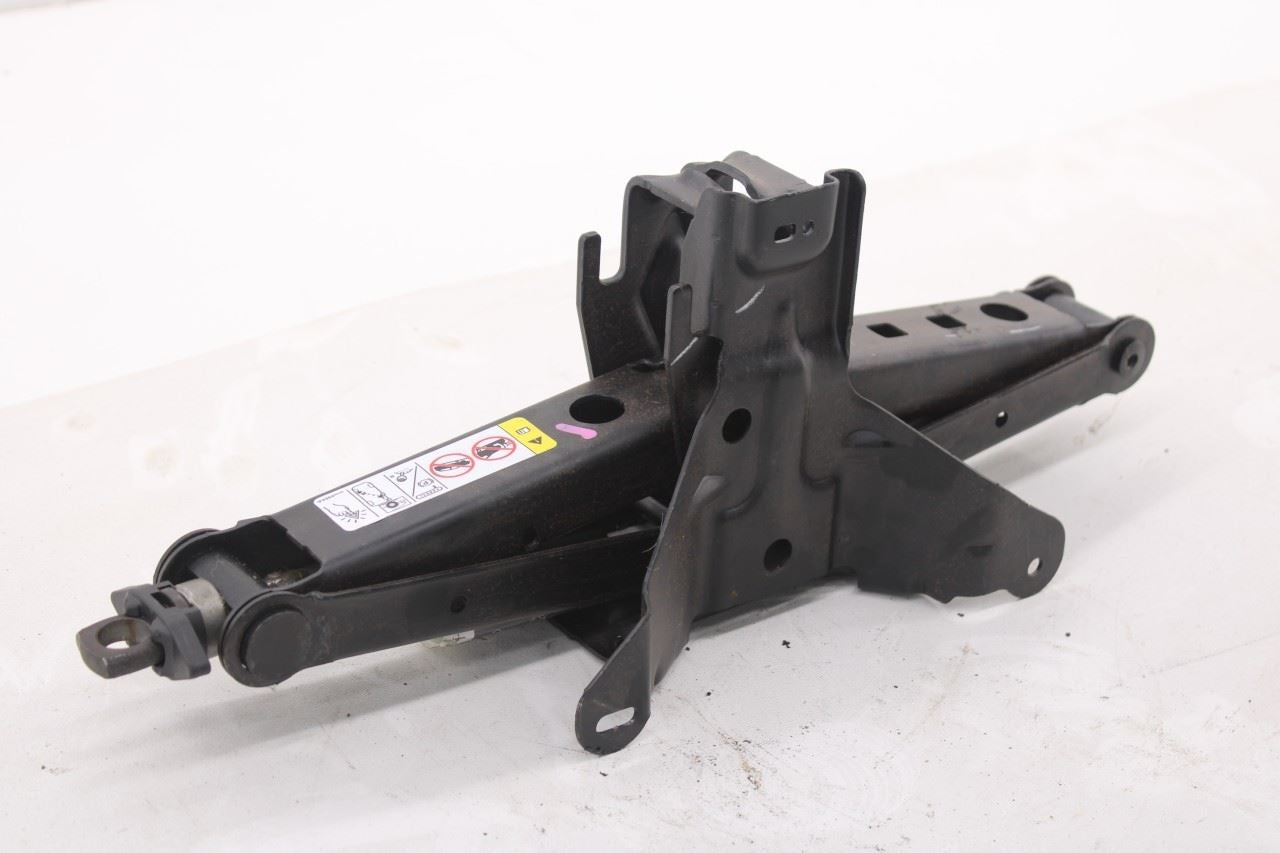 2011-2022 Dodge Durango SXT 3.6L AWD Scissor Lifting Jack 68068665AC OEM5