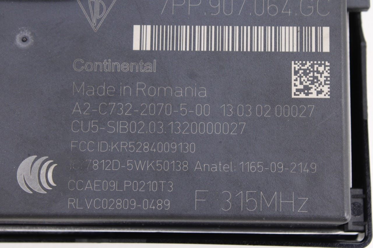 2011-2018 Porsche Cayenne S Front Body Computer Control Module BCM 7PP907064GC9