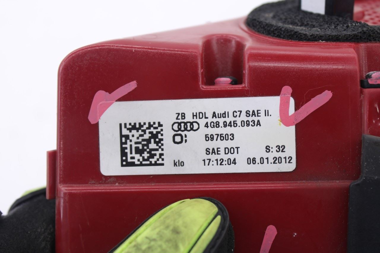 2012-2015 Audi A7 Premium Rear Left Driver Side Tail Light Lamp 4G8-945-093-A8