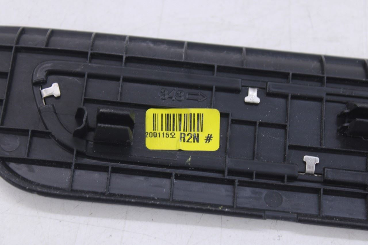 20-26 Hyundai Palisade Limited AWD FR and RR RH and Left Door Sill Scuff Plate15