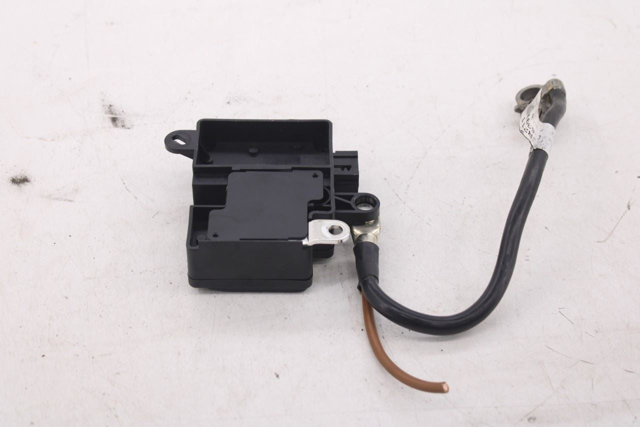 2003-2005 Mercedes-Benz E 500 Battery Load Control Module 2115402745 OEM - Alshned Auto Parts
