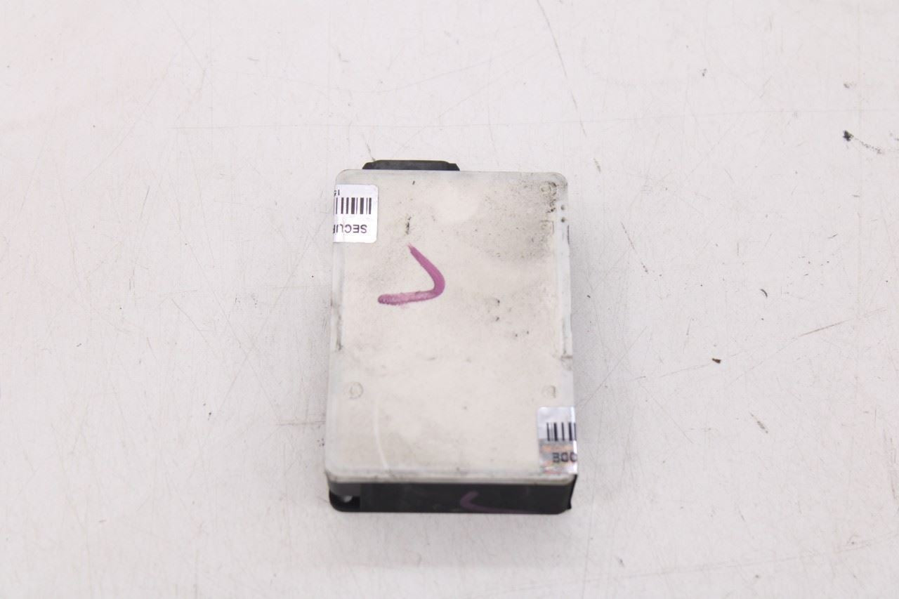 2012-2018 Mercedes-Benz C300 4Matic Rear Left Blind Spot Radar Sensor Module10