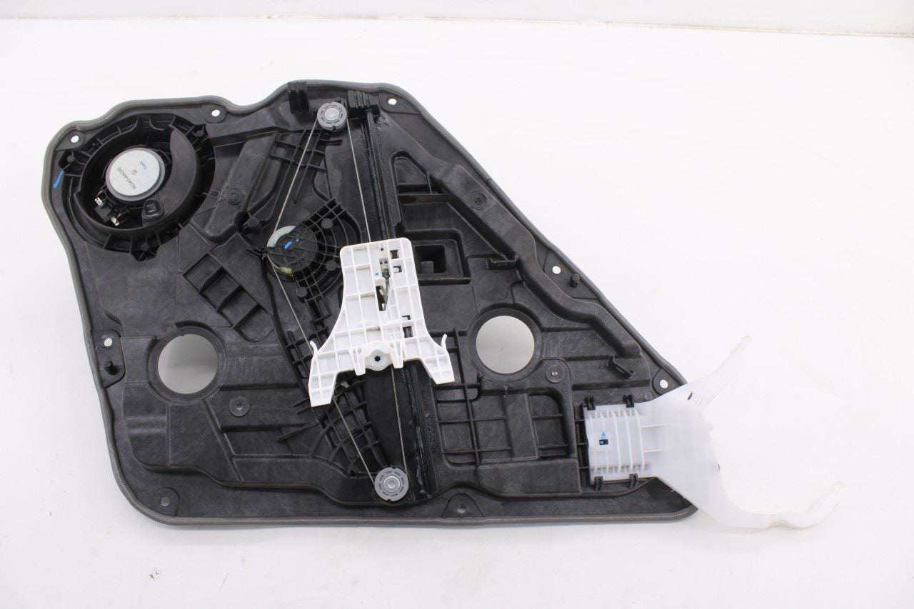 2021-26 Hyundai Elantra SE Rear Right Door Window Regulator w/ Carrier and Motor9