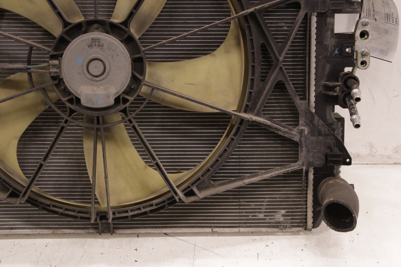 14-18 RAM 2500 Tradesman 6.4L Engine Radiator w/ Cooling Fan Assy 68232742AB OEM - Alshned Auto Parts