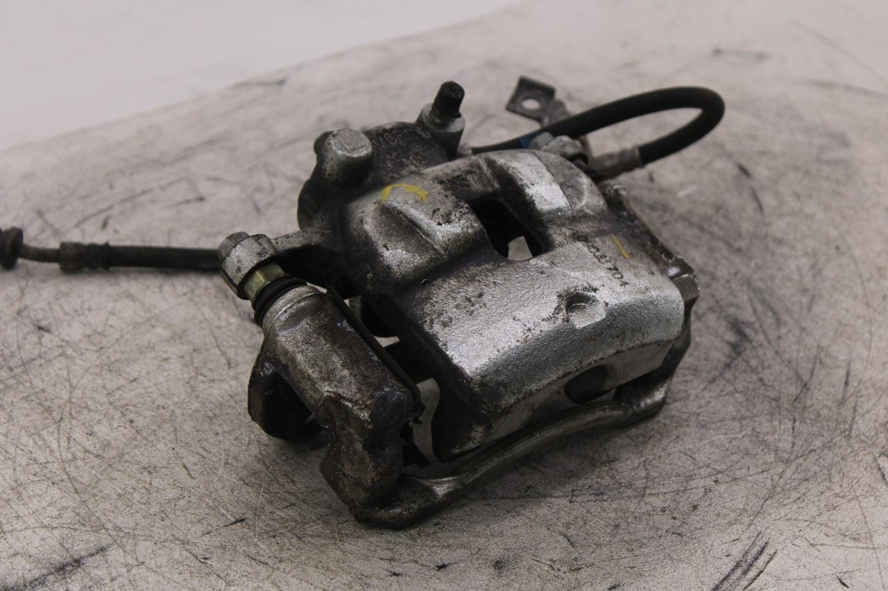 2021-2026 Hyundai Elantra SE Front Right Side Disc Brake Caliper 58190-AAA00 OEM3