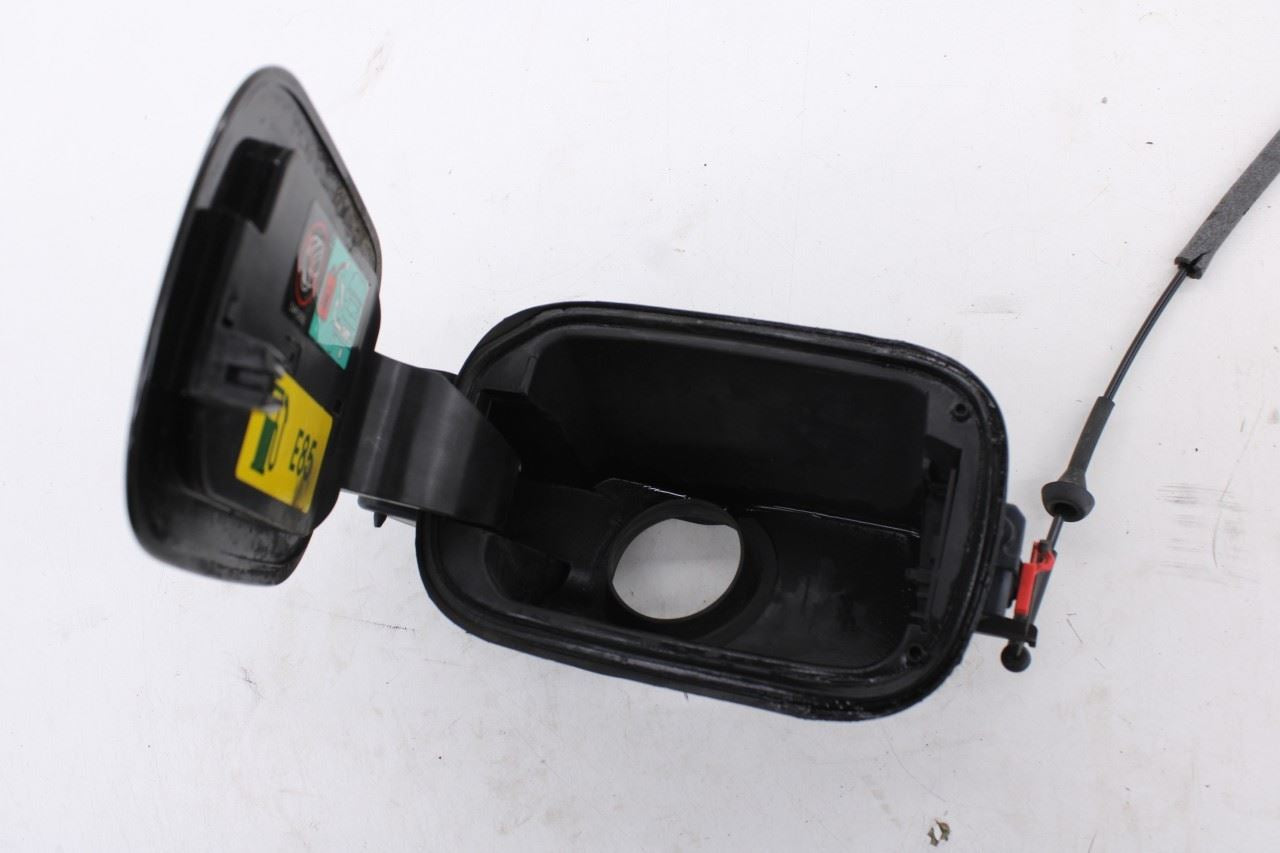 2014-2020 Dodge Durango SXT Fuel Tank Filler Housing Door Lid Cover 5MG24TZZAA - Alshned Auto Parts