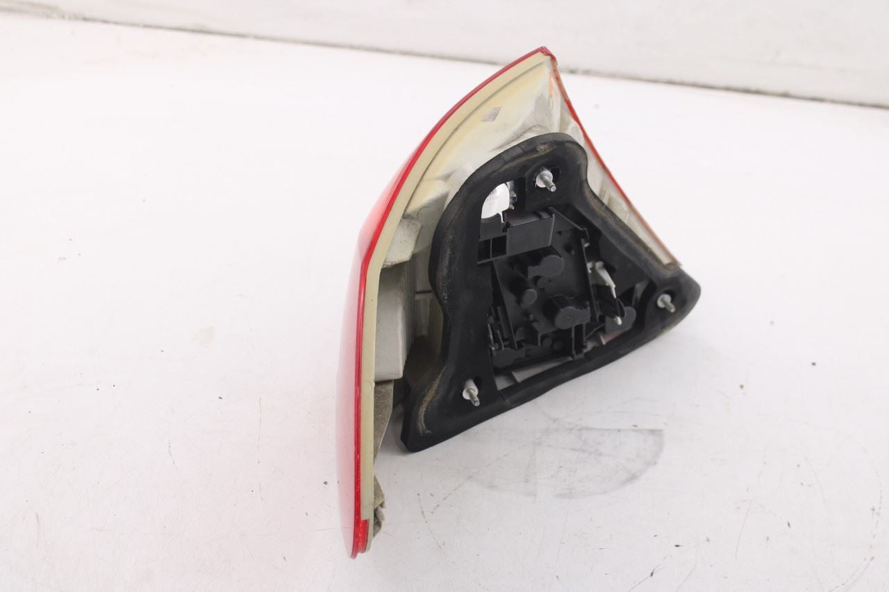 2003-2005 Mercedes-Benz CLK 320 Rear Right Side Tail Light Lamp 209-820-02-64 - Alshned Auto Parts