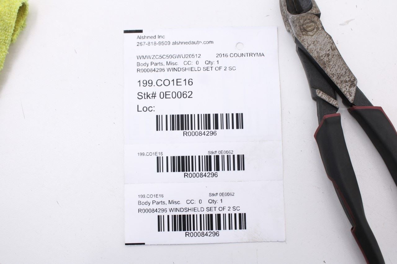 10-16 Mini Countryman Cooper Front Right and Left A-Pillar Exterior Trim 980150911