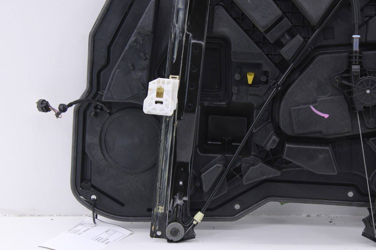 08-20 Dodge Grand Caravan Front Left Door Window Regulator w/ Carrier and Motor3