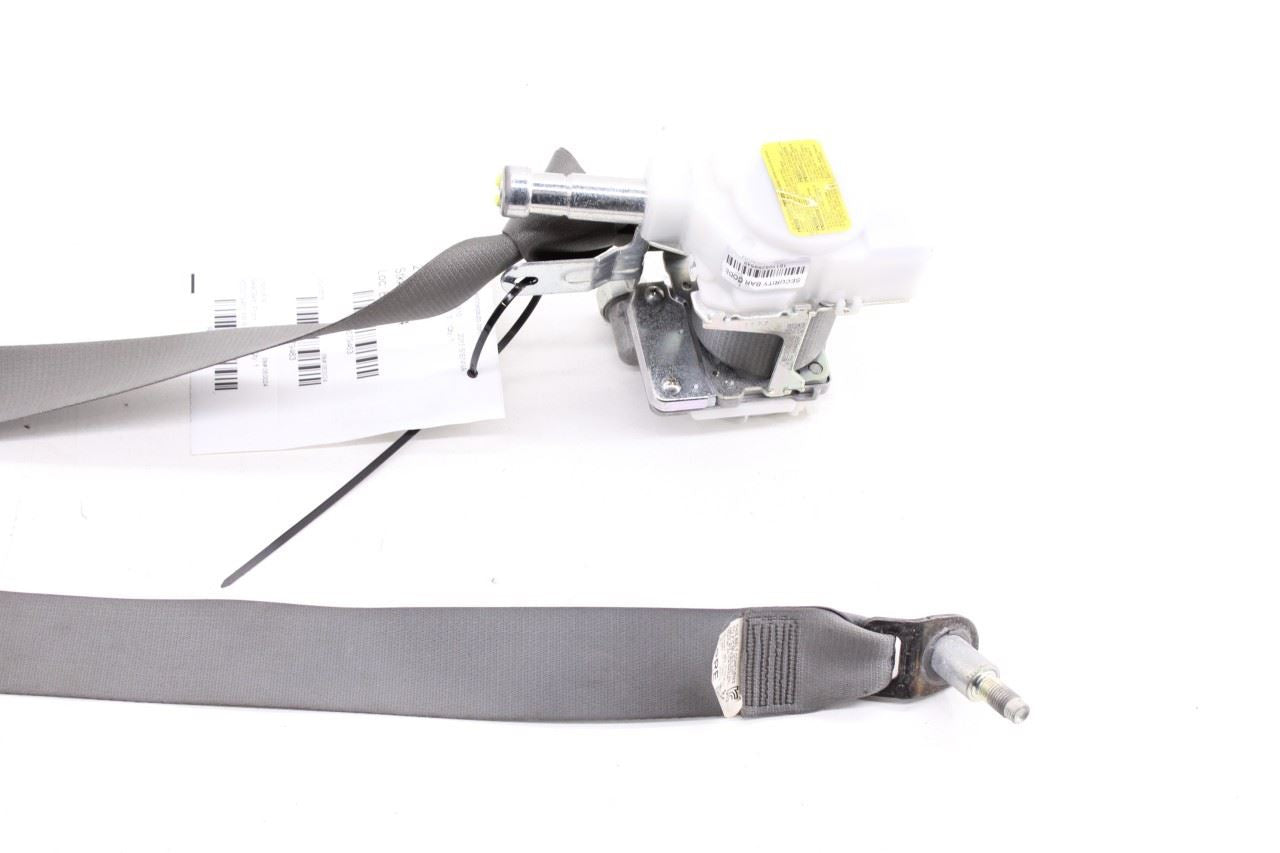 2014-20 Toyota Sienna LE 3.5L FWD Front Passenger Right Side Seat Belt Retractor - Alshned Auto Parts