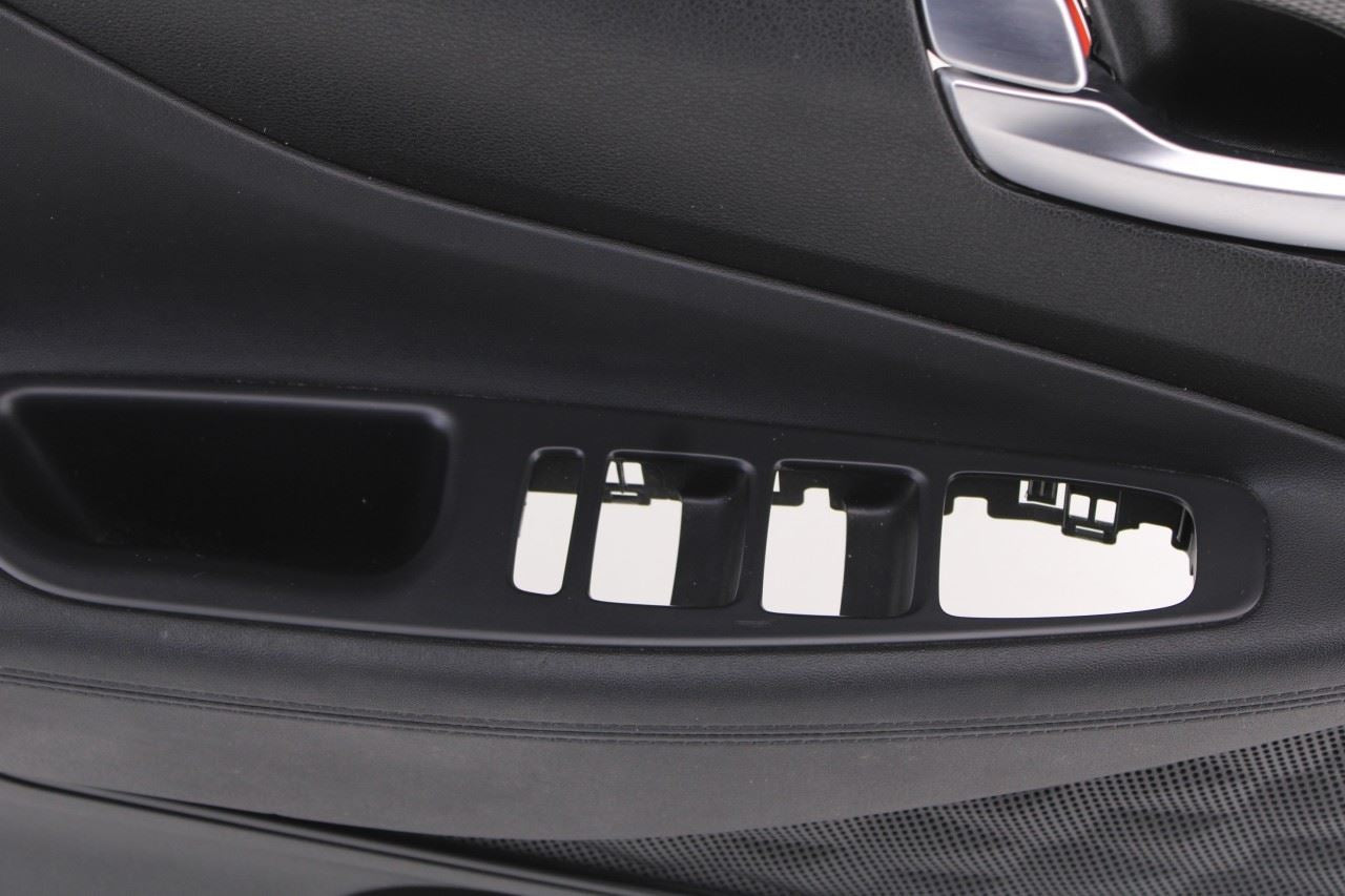 19-20 Hyundai Santa Fe SEL Front Left Door Trim Panel 82307-S2080-NNB OEM *ReaD* - Alshned Auto Parts