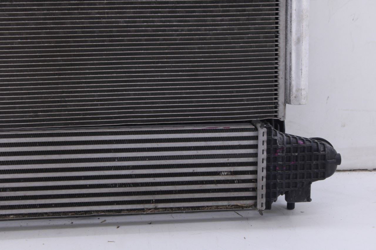 23-26 Ford Escape ST Engine Radiator w Cooling Fan Motor Assy MX6Z-8005-B *ReaD*15