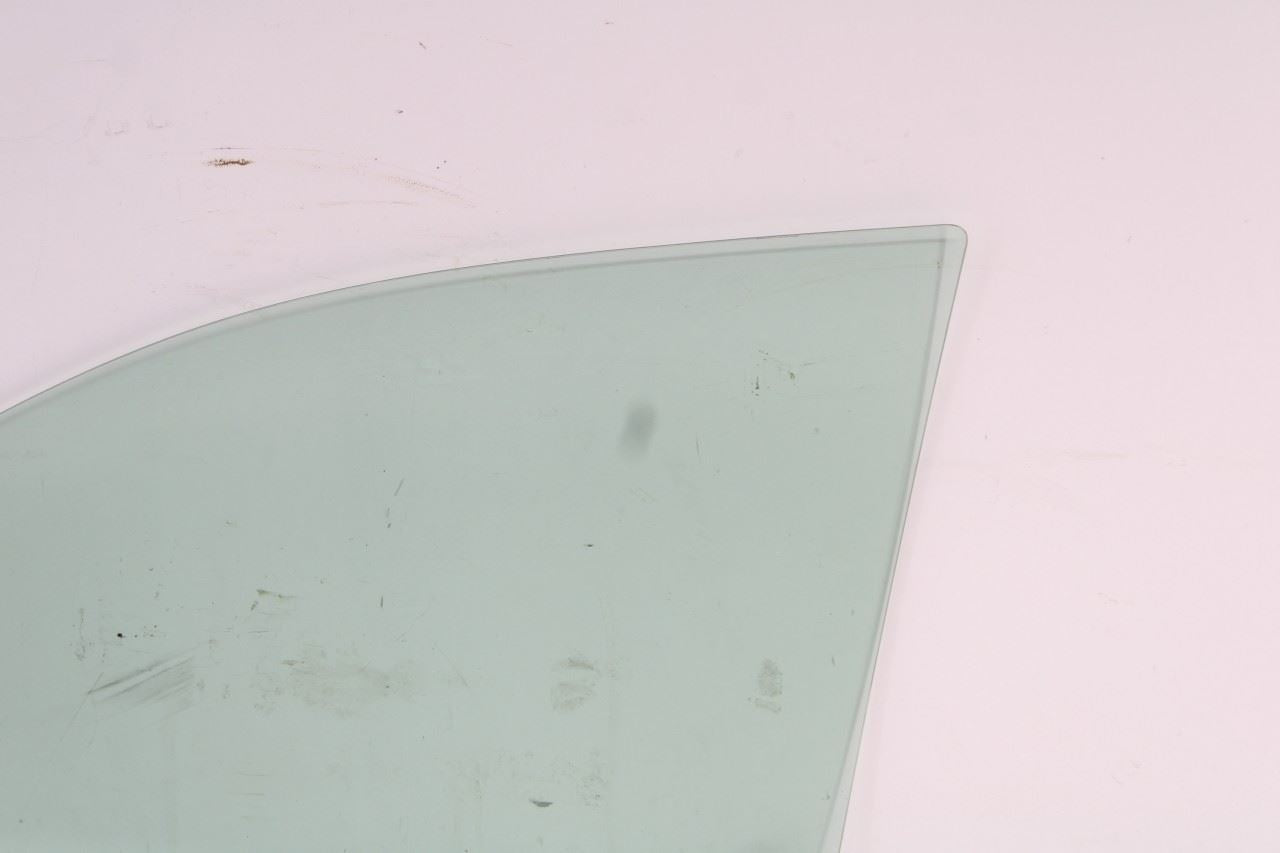 2011-21 Jeep Grand Cherokee Limited Front Right Passenger Side Door Window Glass - Alshned Auto Parts