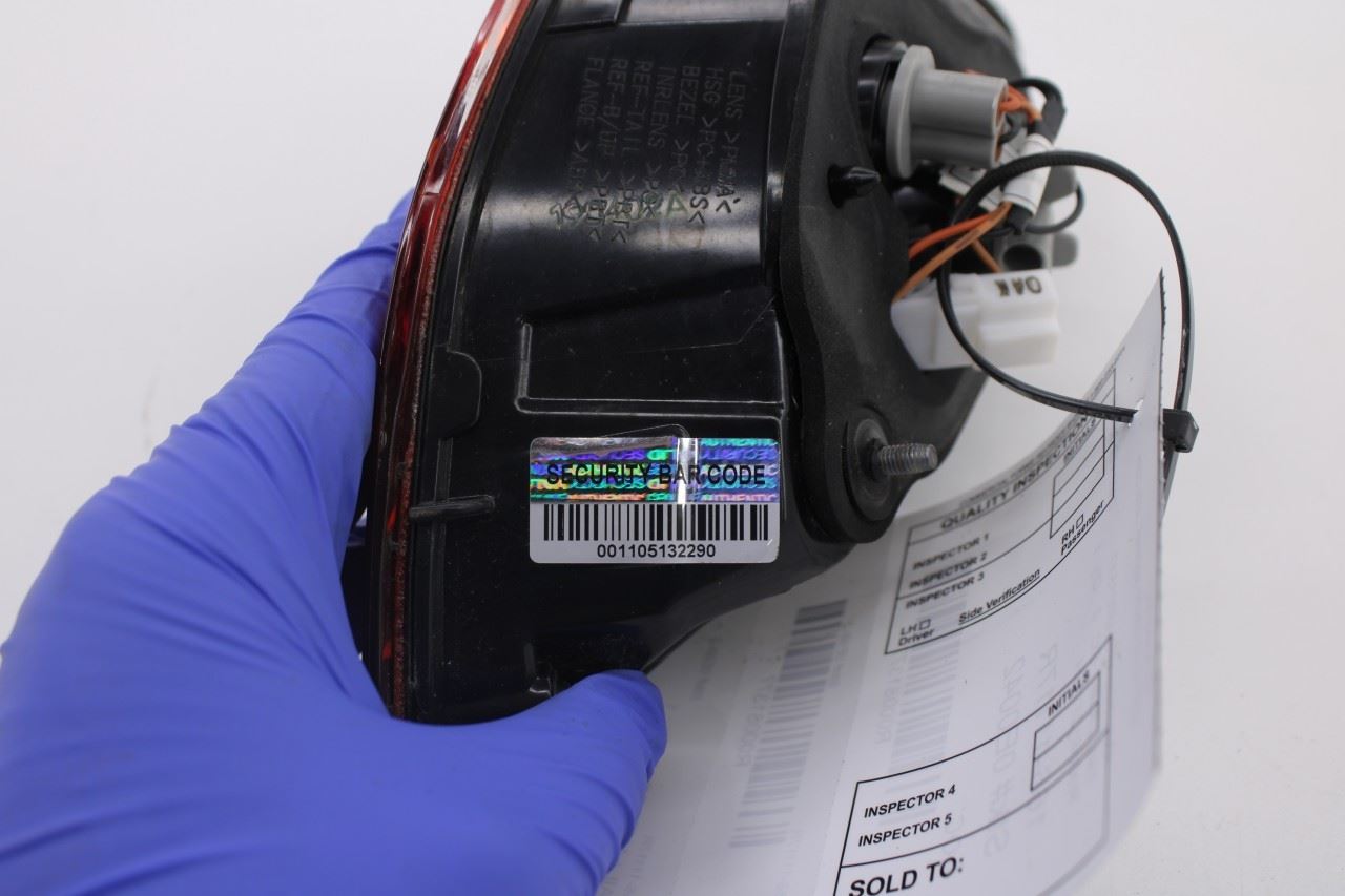 2019-2021 Hyundai Veloster Rear Right Passenger Side Tail Light Lamp 92404-J30007