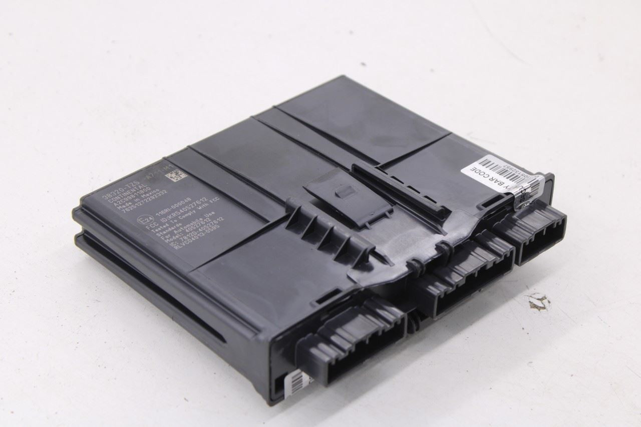 2017-2018 Acura MDX w/Technology Pkg Smart Power Locking Control Module OEM2