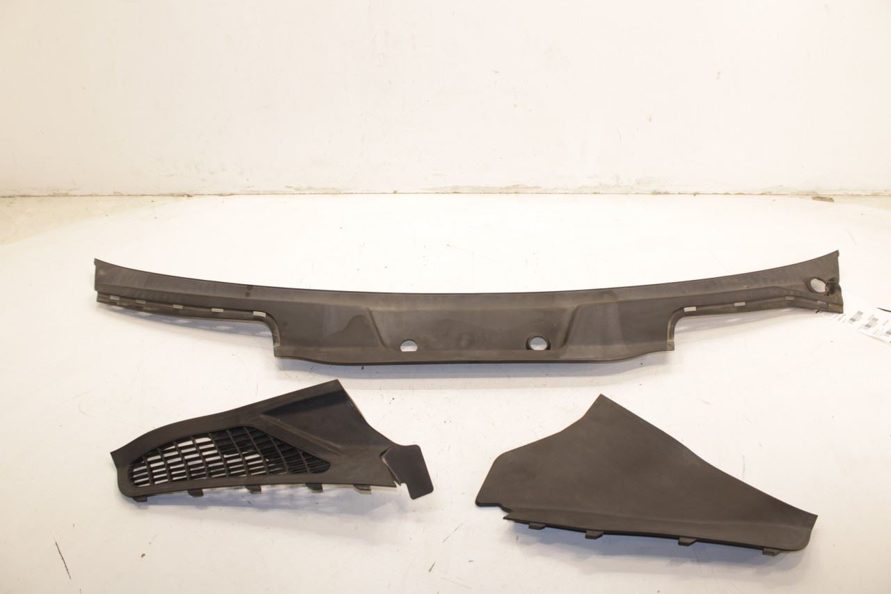 11-18 Porsche Cayenne Platinum AWD Front Windshield Cowl Vent Grille Cover Panel - Alshned Auto Parts