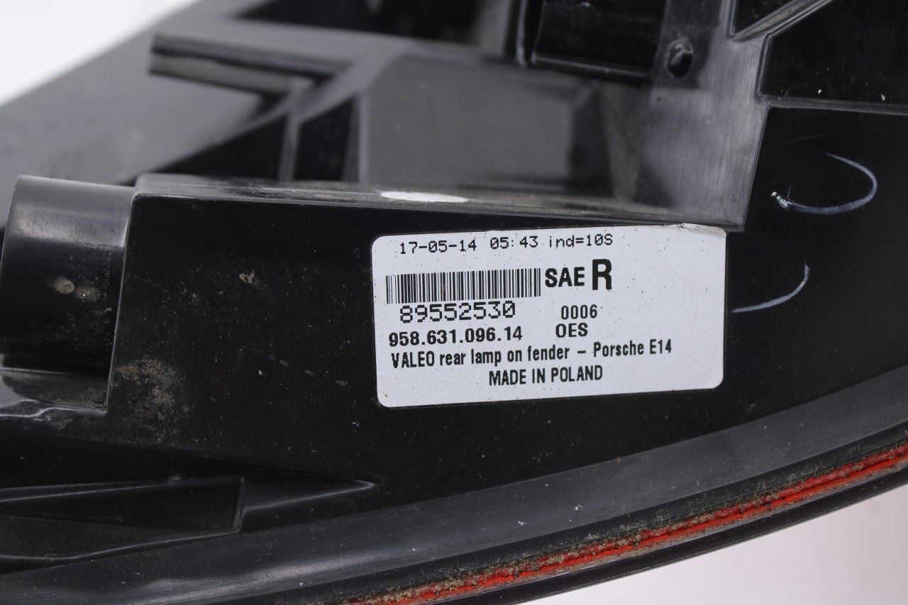 2011-14 Porsche Cayenne S Rear Right Passenger Side Tail Light Lamp 958631096148