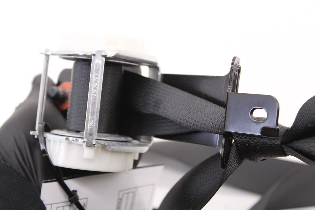 19-23 Hyundai Santa Fe SEL 2.4L AWD Rear Right Side 2nd Row Seat Belt Retractor - Alshned Auto Parts
