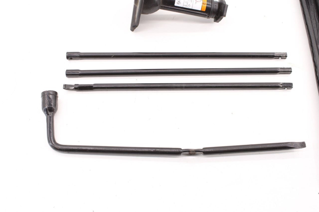 2005-2022 Ford F250 Lariat Crew Cab 6.2L 4WD Lift Jack and Tool Kit w/ Tools Bag - Alshned Auto Parts