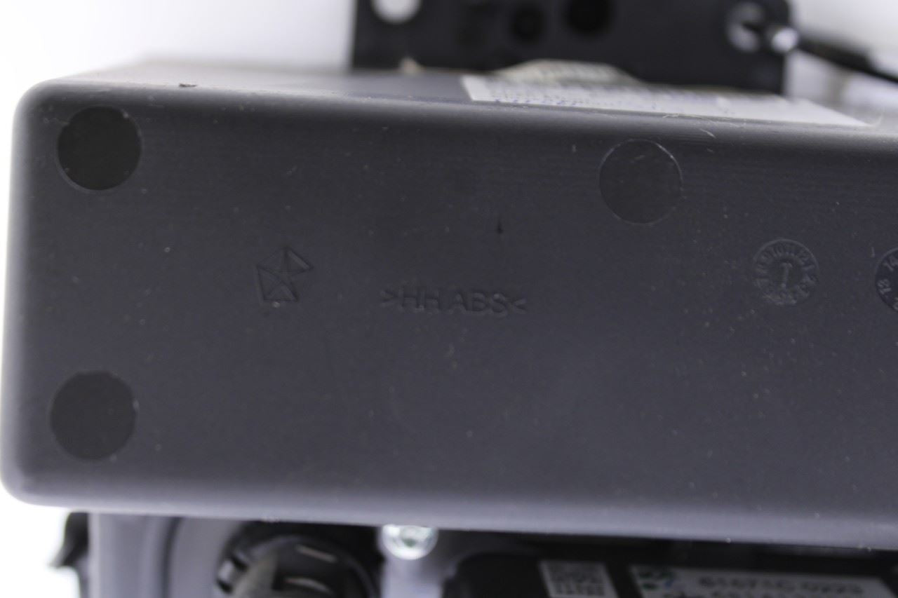 2014-15 Jeep Grand Cherokee Limited Center Dash Lower Drawer Storage X90020201DL14