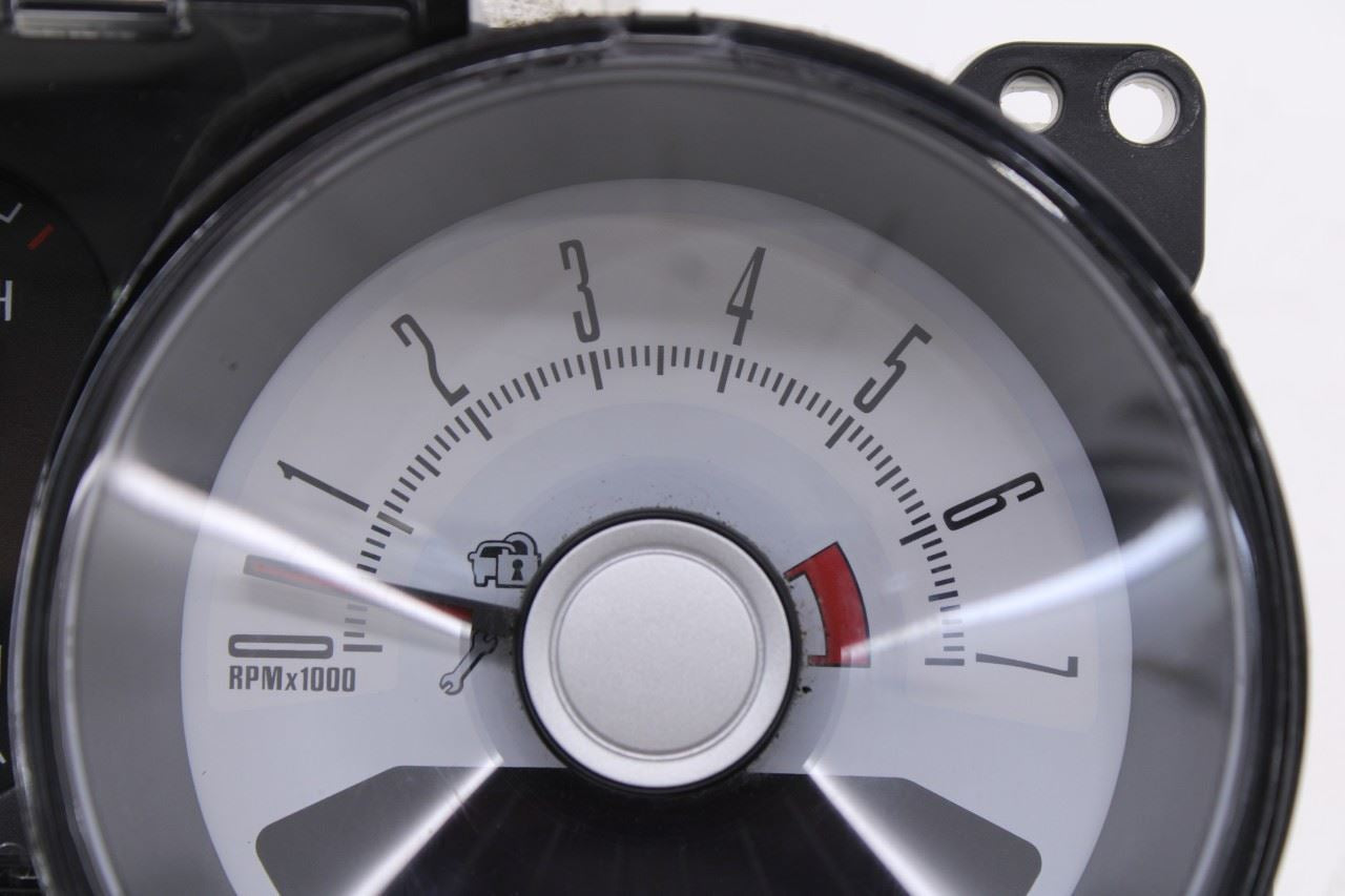 2010 Ford Mustang Conv V6 RWD Speed Gauge Instrument Cluster 126K Mileage *ReaD* - Alshned Auto Parts