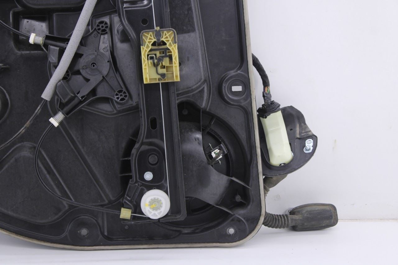 2011-25 Dodge Durango SXT Rear Right Door Window Regulator w/ Carrier and Motor5