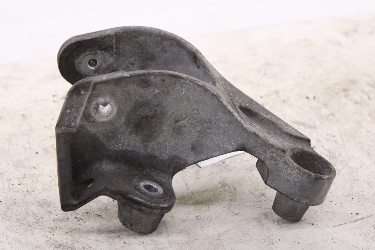 11-20 Dodge Grand Caravan GT 3.6L FWD Front Engine Mount Bracket 04809939AF OEM6