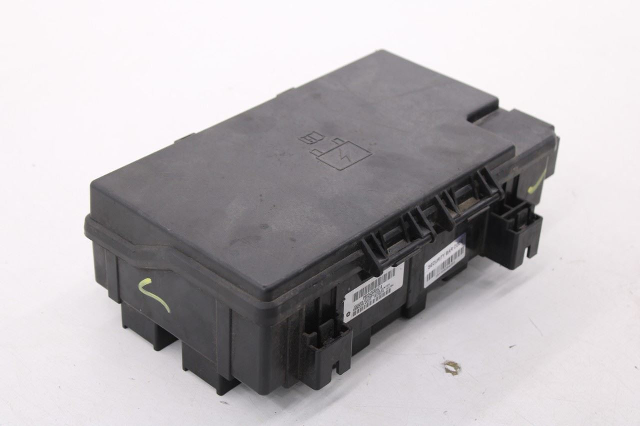2015 Dodge Durango SXT 3.6L Engine Power Distribution Center Fuse Box 68242830AC - Alshned Auto Parts