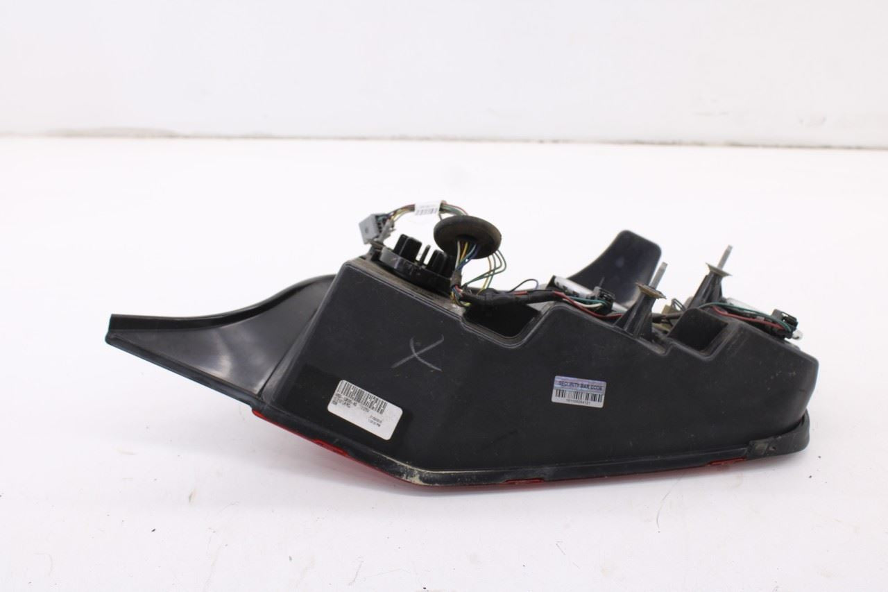 2010-12 Ford Mustang Conv V6 Rear Left Driver Side Tail Light Lamp AR33-13B505-A10