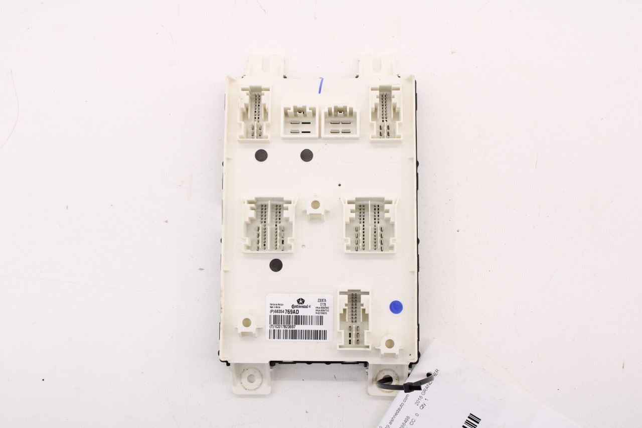 2018 Jeep Grand Cherokee Limited Body Computer Control Module BCM BCU 68354769AD - Alshned Auto Parts