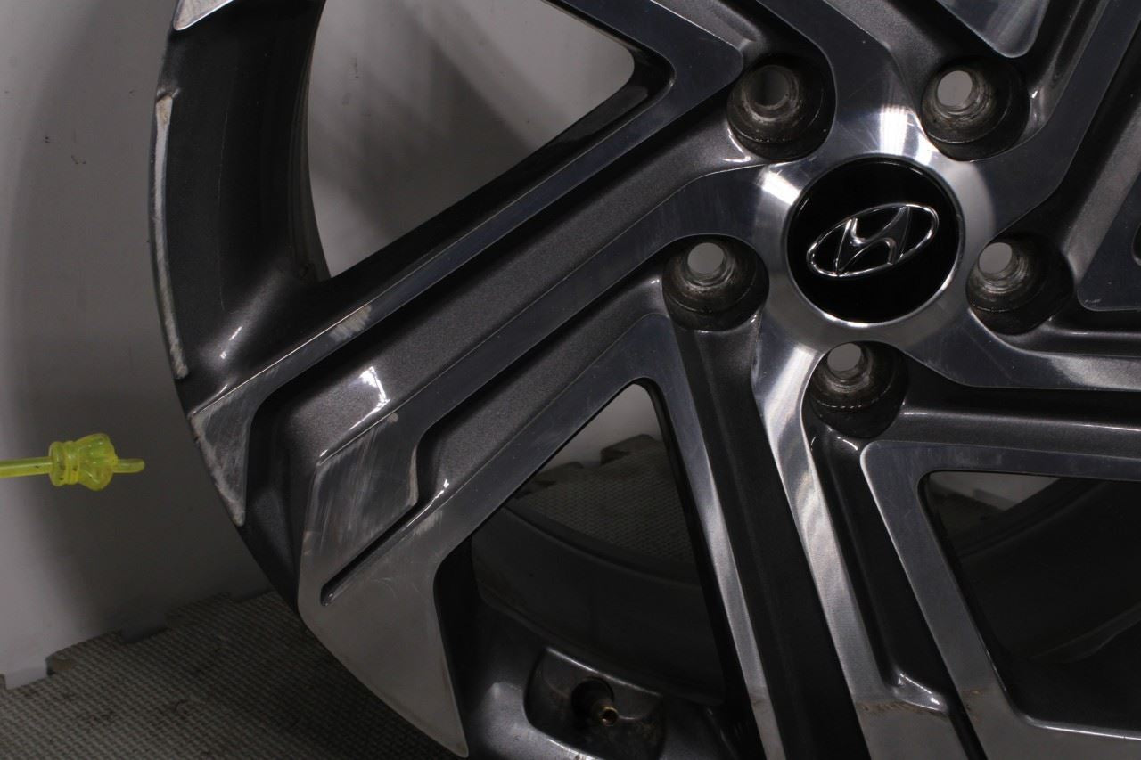 21-23 Hyundai Santa Fe SEL Aluminum Wheel R18x7.5 5 Spoke 52910-S2610 OEM *ReaD*5